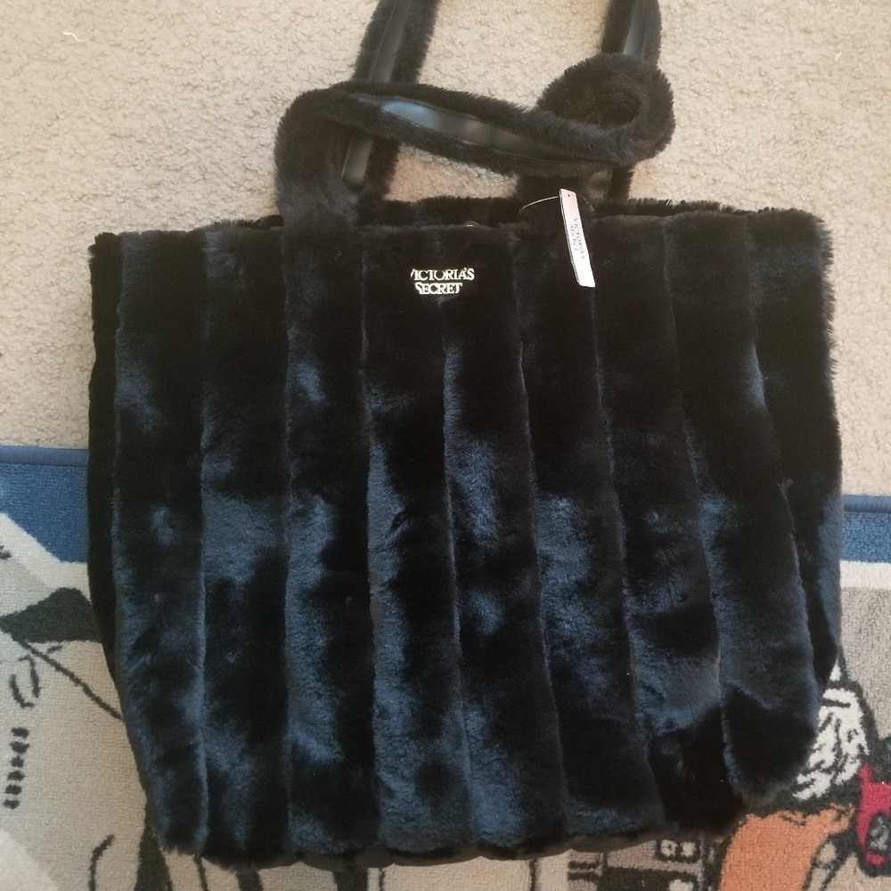 Furry tote bag.